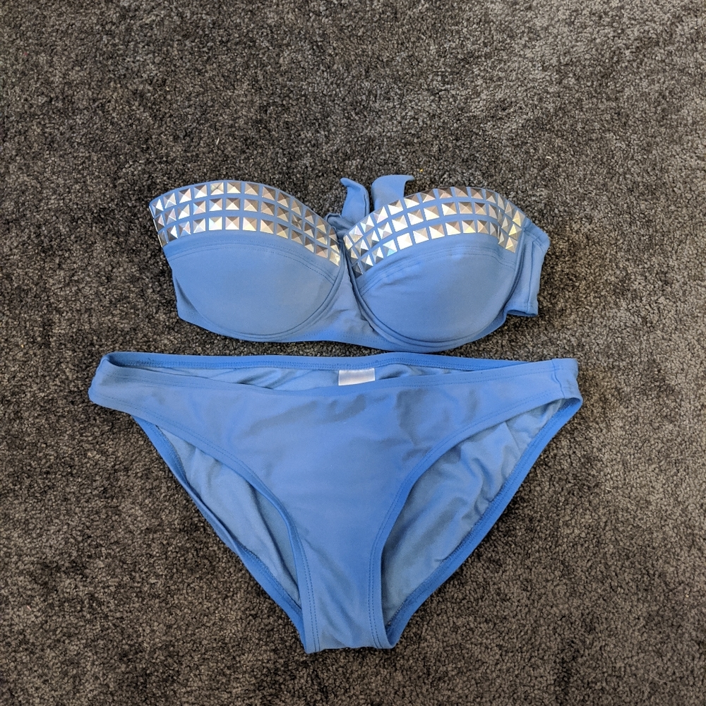 Blue bikini set